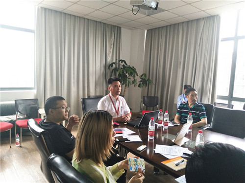 讲师团走进新桥科技园 (1)_副本.jpg