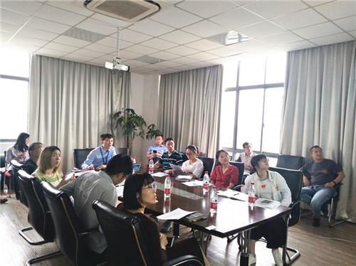 讲师团走进新桥科技园 (3)_副本.jpg