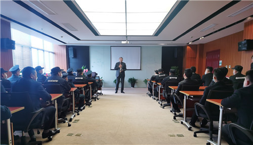 2021.4 企福物业开展2021年首期“保安标准化培训”