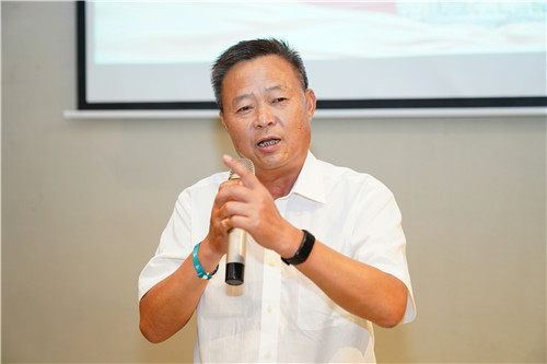 工作报告会-12_副本.jpg
