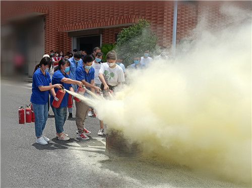 2022.7 企福华康科技园开展消防演练