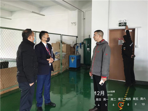 2022.12 企福物业受邀为园区企业进行消防安全检查