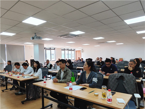 2023.4 企福集团“送政策进园区”来到企福新尚科技园