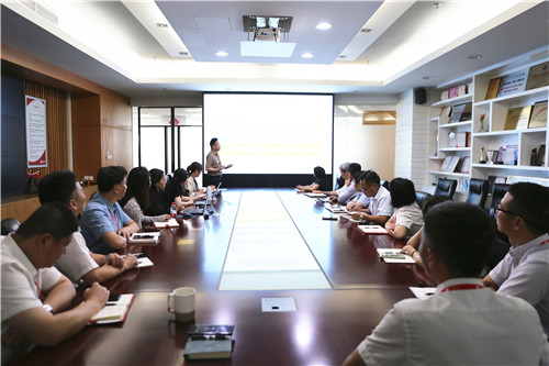 2023.6 企福物业公司开展“《民法典》时代下的物业服务”主题培训