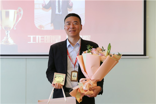 季度颁奖10_副本.jpg 季度颁奖10_副本.jpg