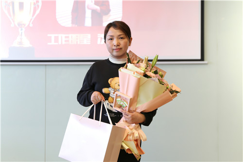 季度颁奖12_副本.jpg 季度颁奖12_副本.jpg