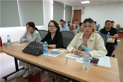 活动11_副本.jpg 活动11_副本.jpg